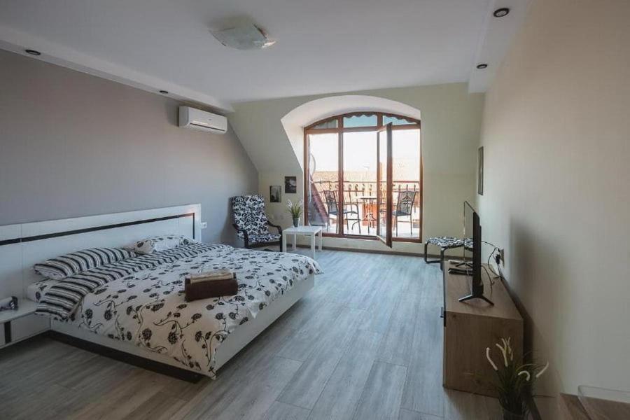 Victoria Hotel Rooms & Victoria Apartment Tırnova Dış mekan fotoğraf