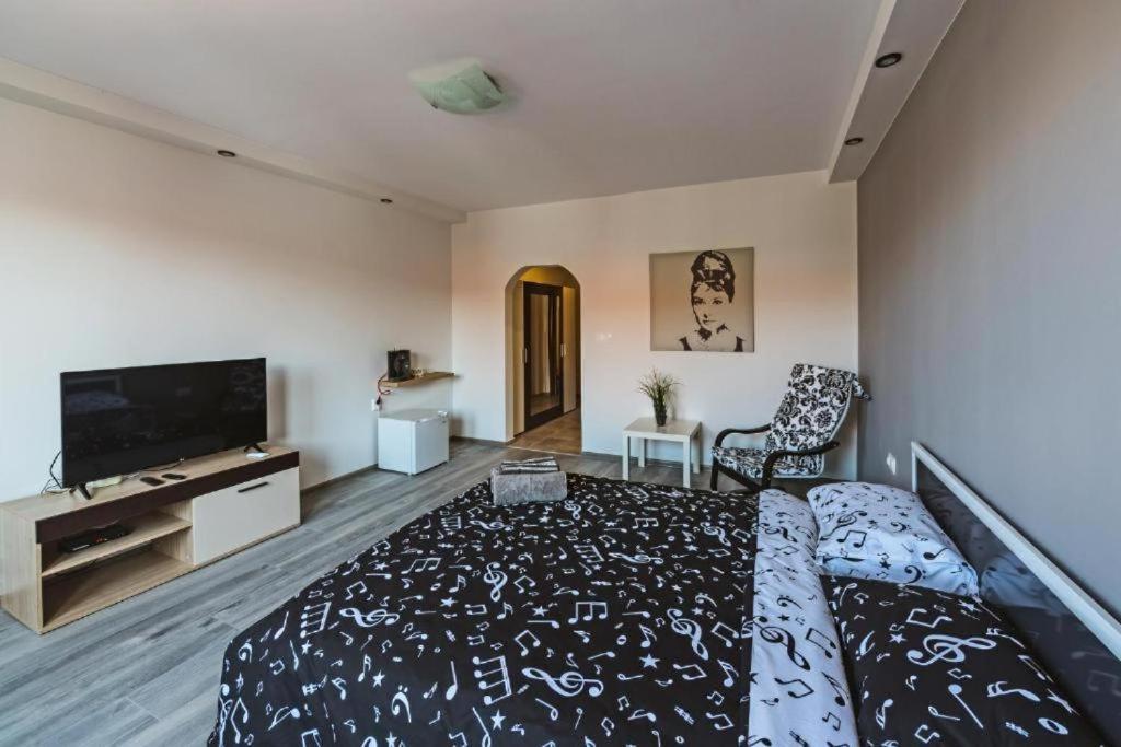 Victoria Hotel Rooms & Victoria Apartment Tırnova Dış mekan fotoğraf