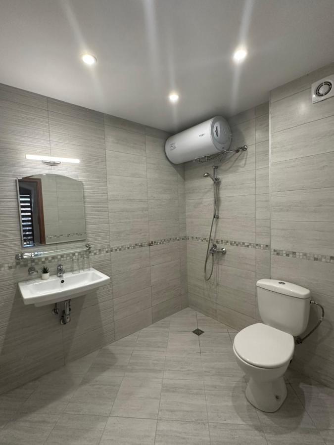 Victoria Hotel Rooms & Victoria Apartment Tırnova Dış mekan fotoğraf