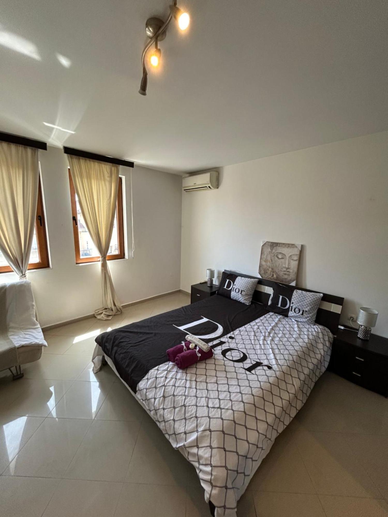 Victoria Hotel Rooms & Victoria Apartment Tırnova Dış mekan fotoğraf